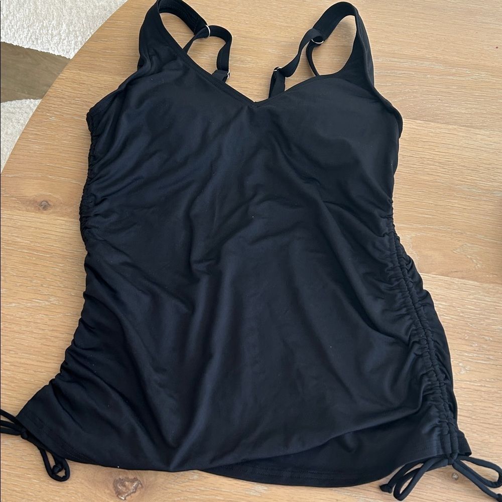 lands end black shirred tankini top, Size 2, NWT